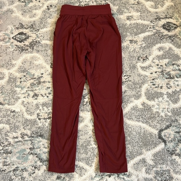 Lululemon Beyond the Studio Pant Slim in Savannah - Picture 6 of 7